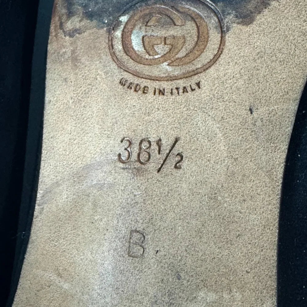 Authentic Gucci 70's-80's Black Suede/Leather w/ Micro GG Logo Pumps, Size 38.5 - Picture 9 of 14